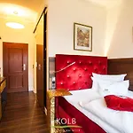 Kolb 4* לנגאוג